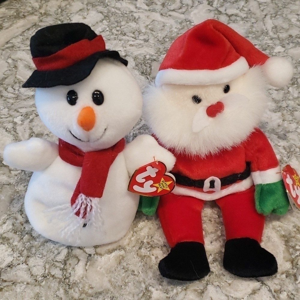 Ty Beanie Babies set of 2 Holiday , snowball and Santa